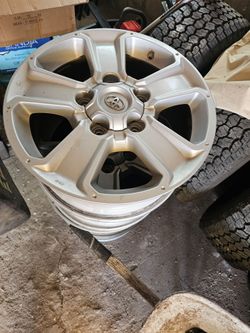 Tundra 2nd gen 18" rims