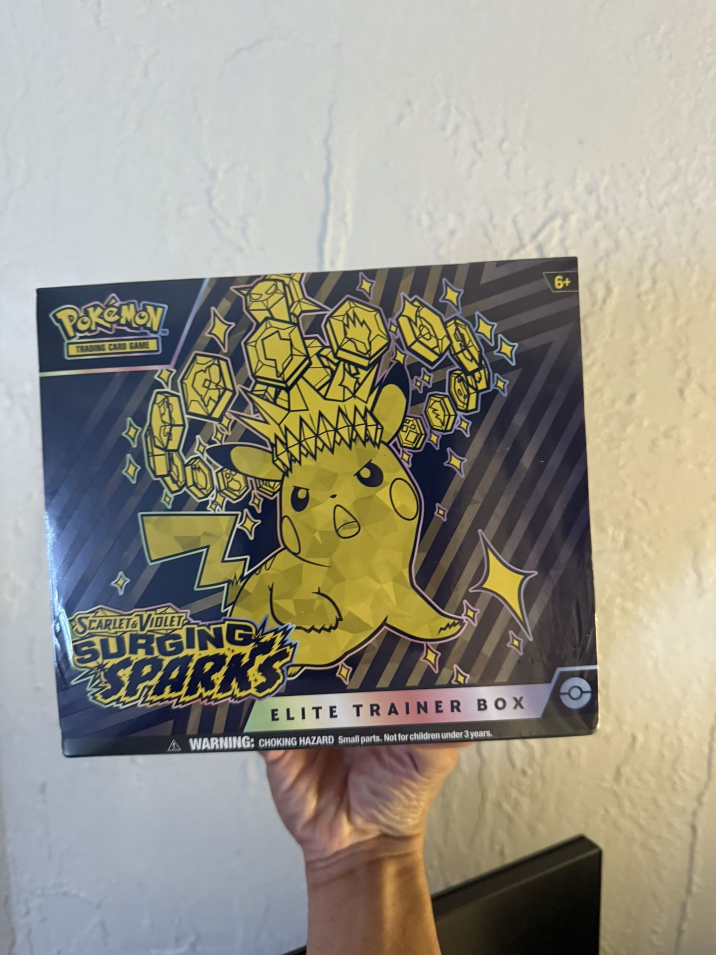 Surging Sparks Elite Trainer Box