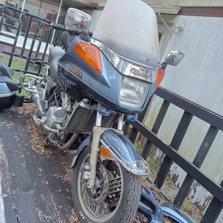1989 Yamaha Venture Royale 1300