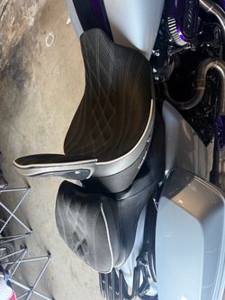 17-23 touring Corbin seat