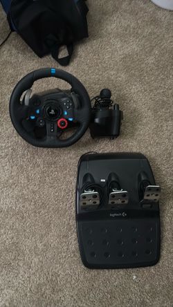 Logitech G29 Racing Wheel with Pedals and Shifter