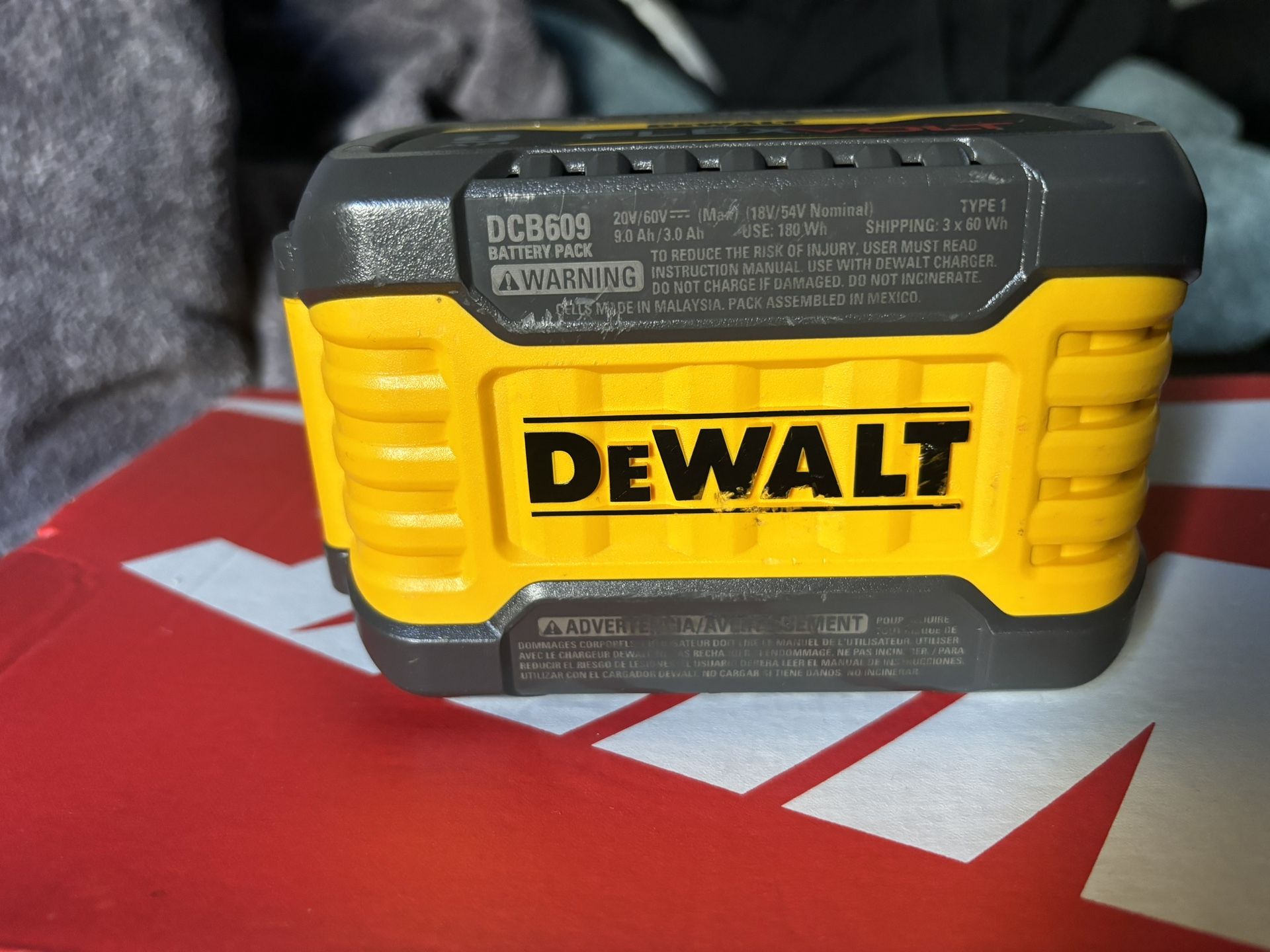 Dewlt Flex Volt Battery