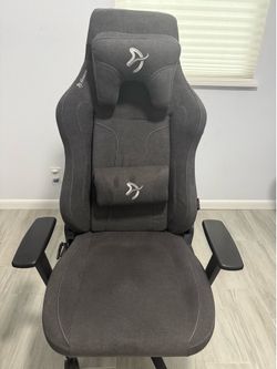 Arrozi Vernazza XL Soft Fabric Gaming Chair