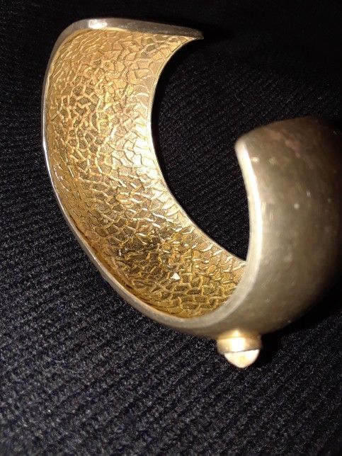 VINTAGE P&B STERLING GOLD WASH RUNWAY BANGLE BRACELET.