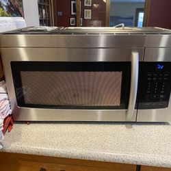 Under Cabinet Microwave 