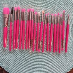 Make Up Brushes 