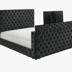 Queen Size Luxury Bed Frame 