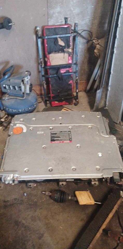 06 Ford Escape Hybrid Battery