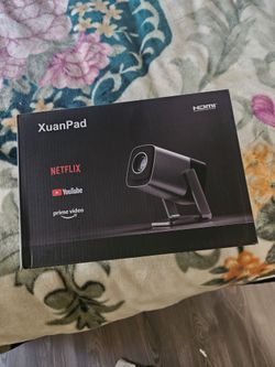 Smart Mini Projector With Bluetooth And WiFi, New.