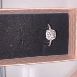 Mossanite Ring