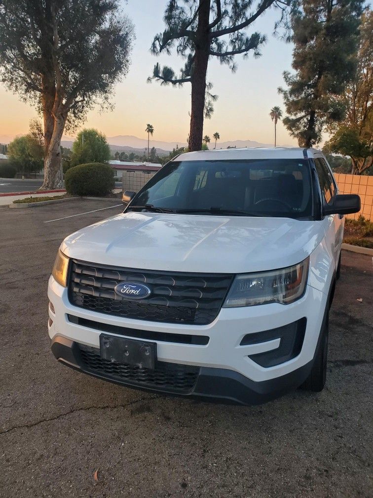 2018 Ford Explorer