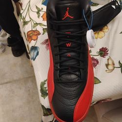 Air Jordan 12 Retro Size 10.5................