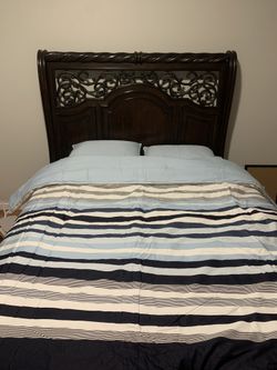 Queen Cherry Wood Bed 