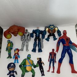 Action figures Lot