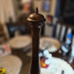 Big ass Pepper mill vintage made in italy