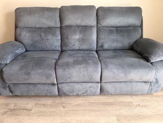 Recliner couch for sale