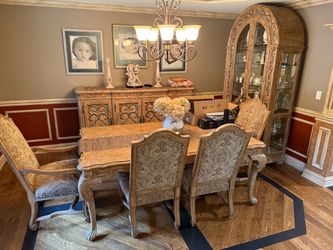 Dining room set