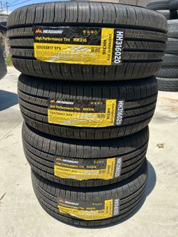 BRAND NEW SET OF TIRES 225/55r17 225/55/17