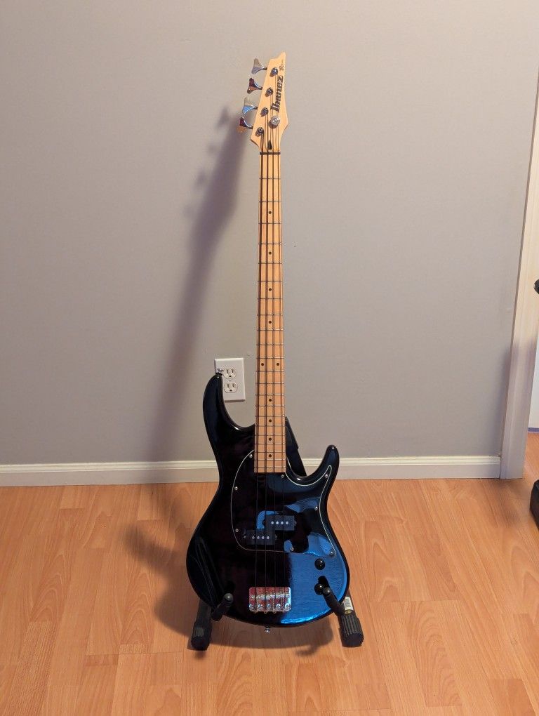 Ibanez TRB-50 Bass