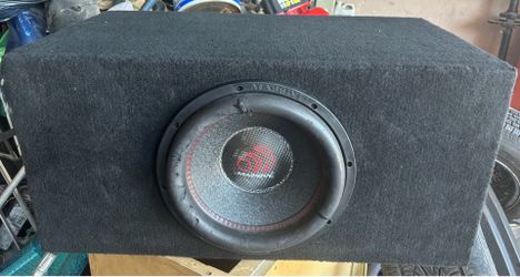 Massive audio hippo xl
