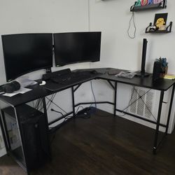 L-Shaped Computer Desk