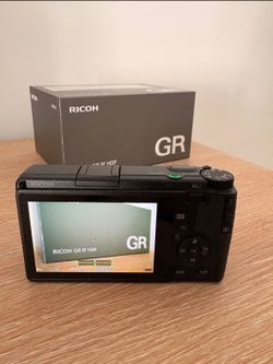 RICOH GR IV HDF