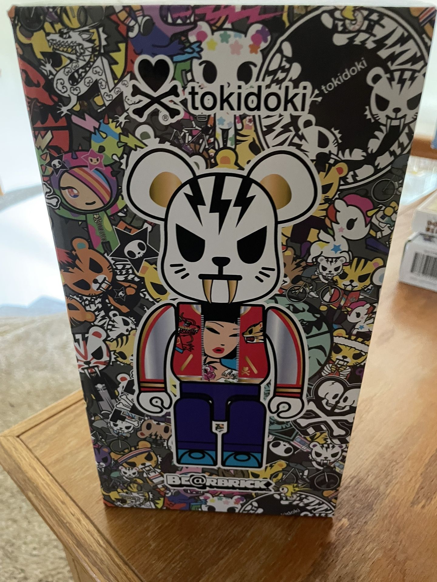 tokidoki tokidoki x Be@rbrick Electric Tiger 400% Collectible Art