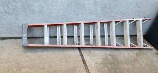 8 feet lader