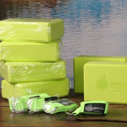 20 Yoga blocks Bundle + BONUS stretching Straps