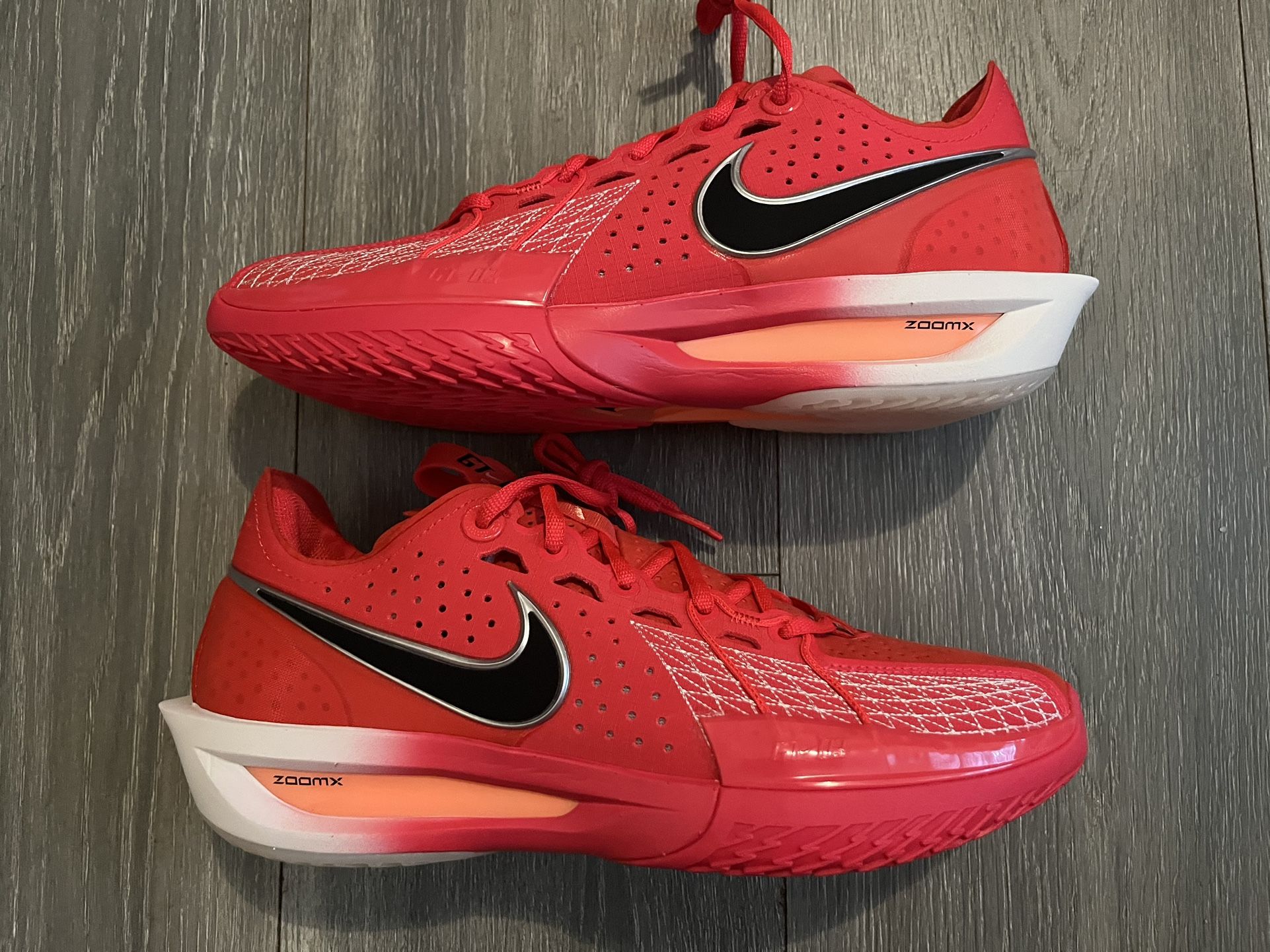Nike GT Cut 3 Men’s Size 9.5 Basketball Shoes