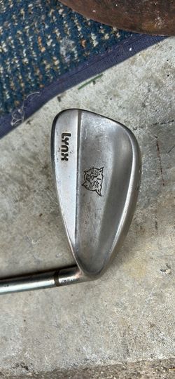 Vintage  right handed lynx sand wedge