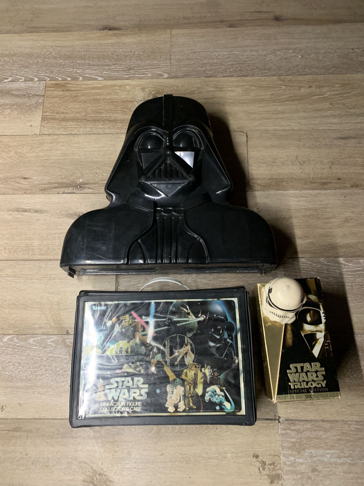 Star Wars figurines