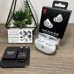 New Beats Studio Buds - True Wireless Noise Cancelling Earbuds. Black Open-box