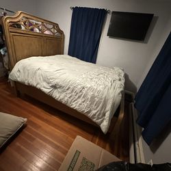 Bedframe With Two Bottom Drawers…