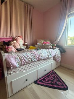 IKEA Hemnes Daybed