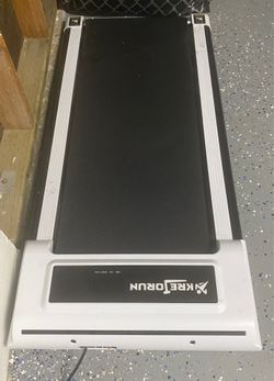 Under desk treadmill walking pad
