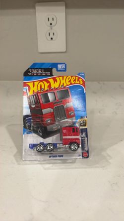 Optimus prime hot wheels