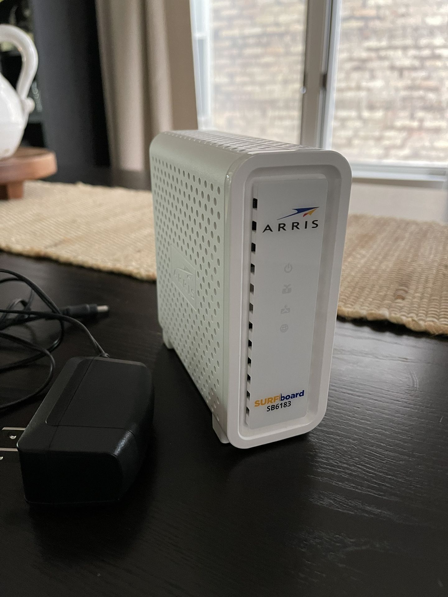 Used Arris SB6183 Modem w/power cord