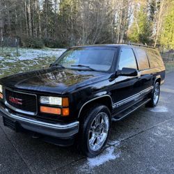 1999 GMC Suburban 