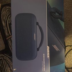 Bose Speaker In Box Floats On Water!!