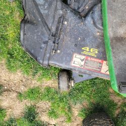 John Deer STX46 Riding Tractor
