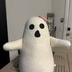 Halloween ghost decor/plushie