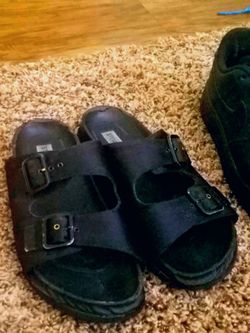 Steve Madden sandals size 8