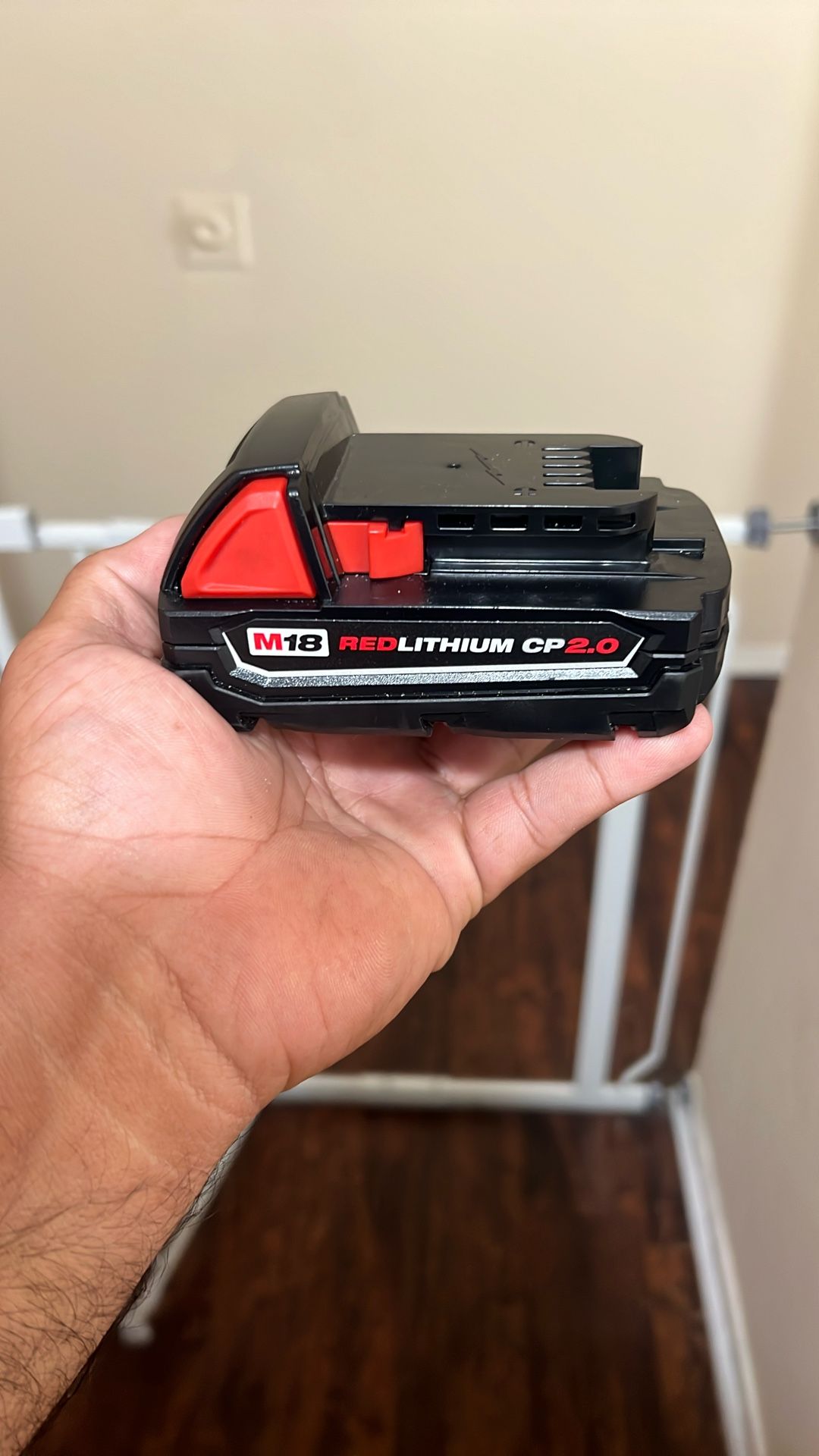 Milwaukee Red Lithium CP2.0