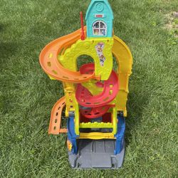 Fisher-Price Little People Launch & Loop Raceway