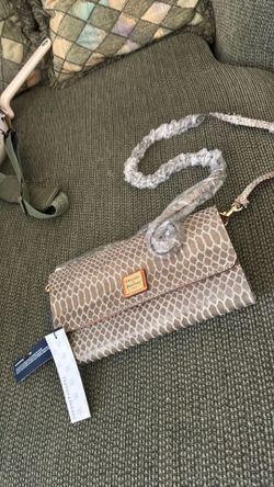 Dooney & Bourke