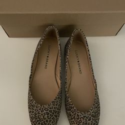 Leopard Flats Size 5