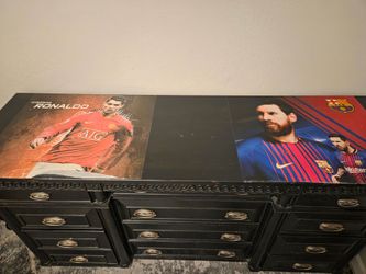 Messi/Ronaldo genuine wood (heavy) dresser