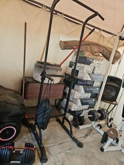 Power tower or pull-up and dip station