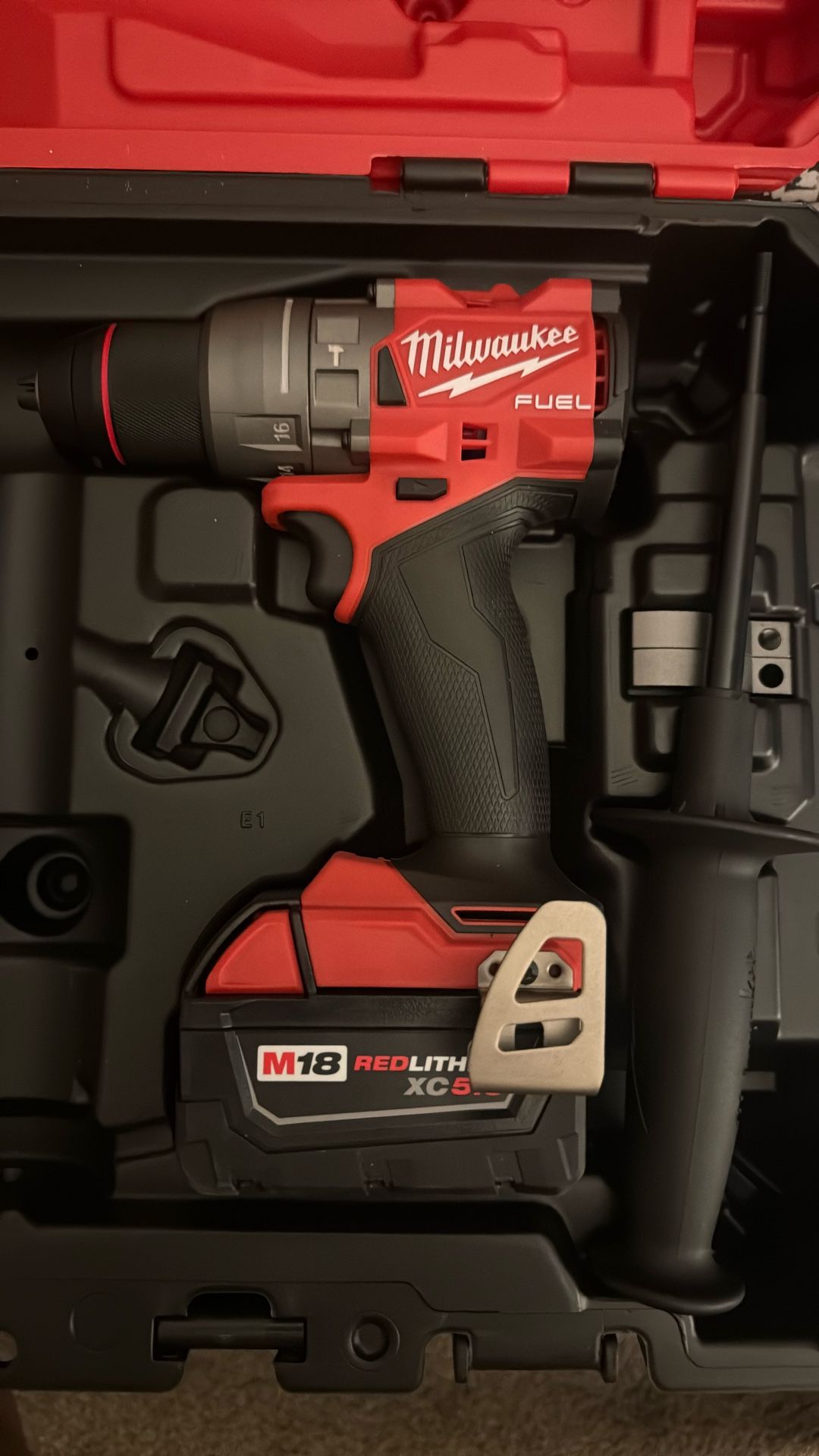 Milwaukee M18 Fuel Hammer Drill w/ Battery